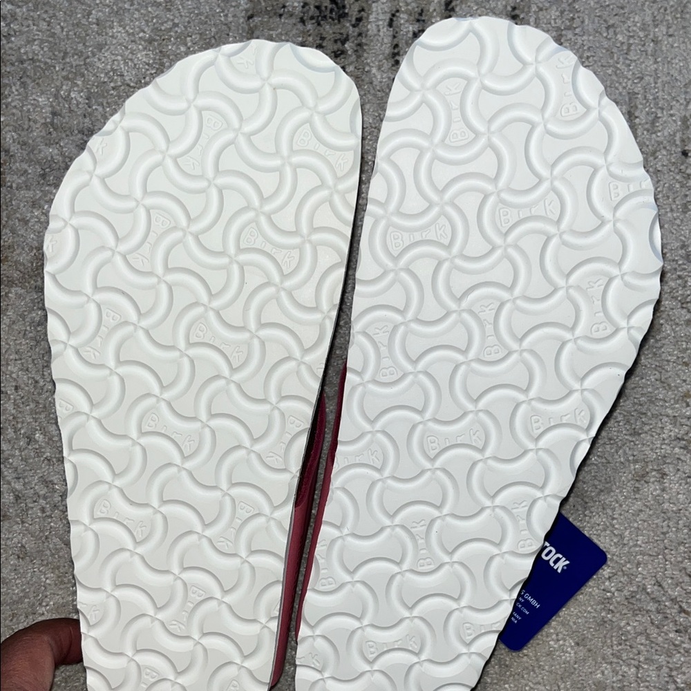 Birkenstock PinkThong Sandals with White Footbed - Picture 6 of 9